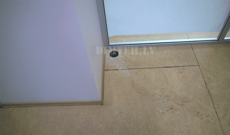 Caur flīžu urbšana